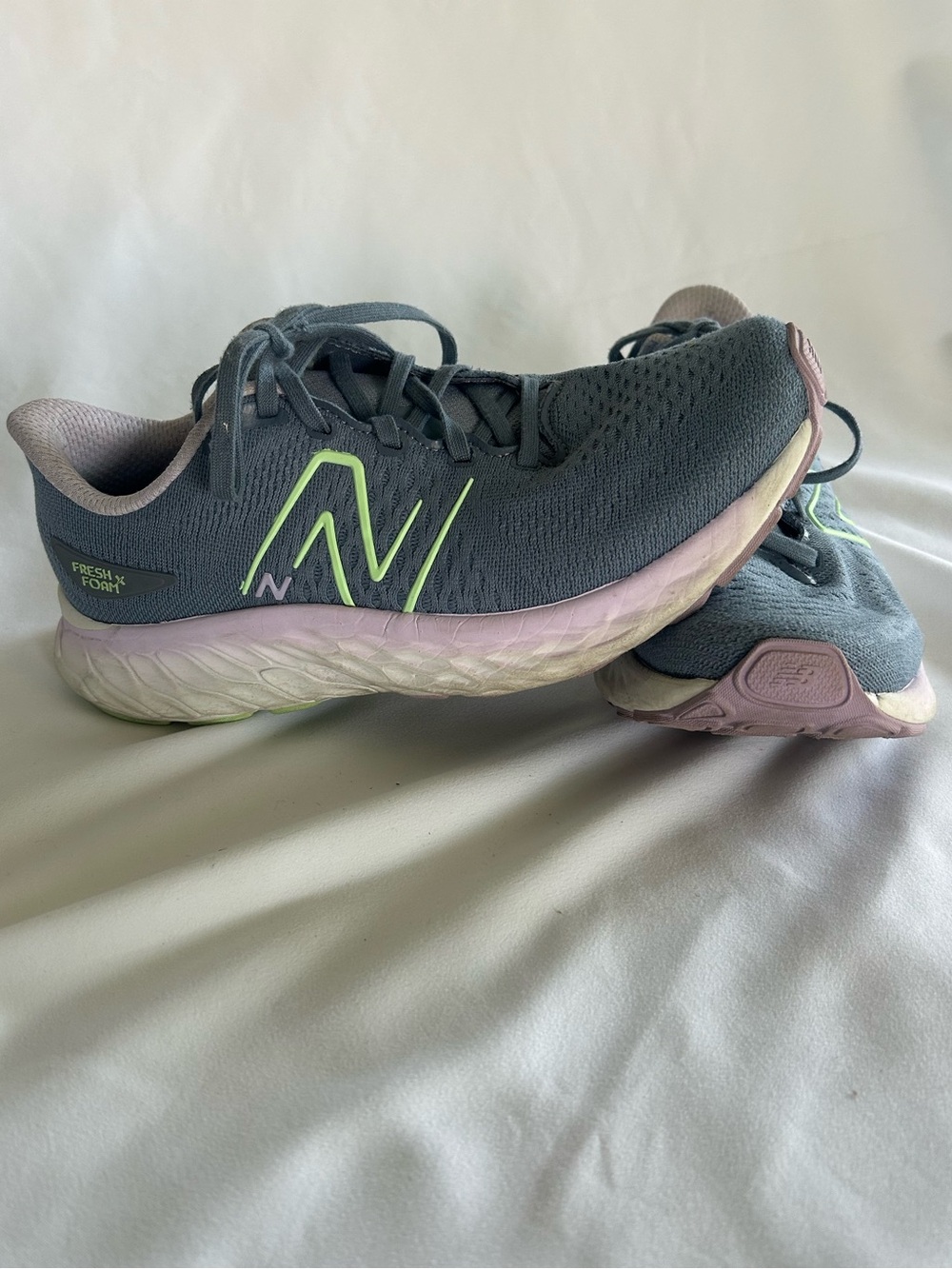 New Balance Fresh Foam EVOZ Women’s Shoes Size 8